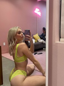 Фото проститутки Катя №3 в городе Ханты-Мансийск